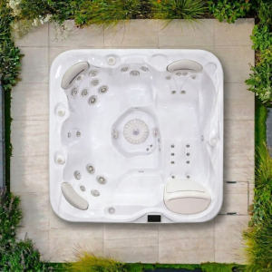 Hydropool 579 Gold Hot Tub